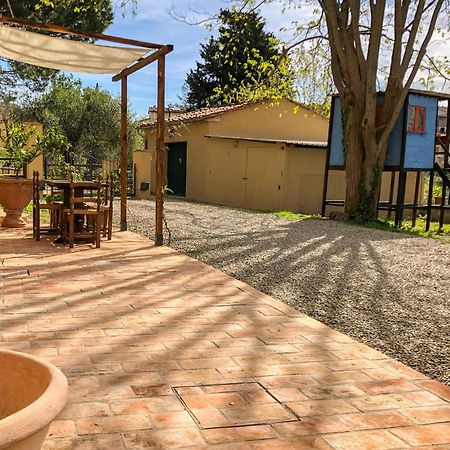 La Tonnaia Apartamento Lari Exterior foto