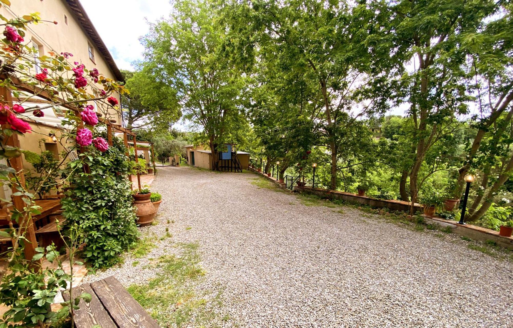 La Tonnaia Apartamento Lari Exterior foto